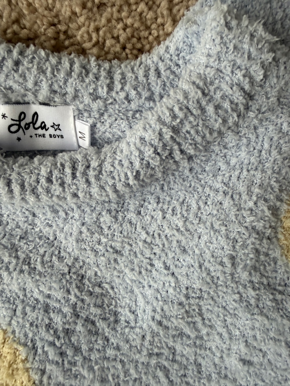 Lola and the Boys Blue Fuzzy Smiley Emoji Women’s Set - Picture 2 of 3